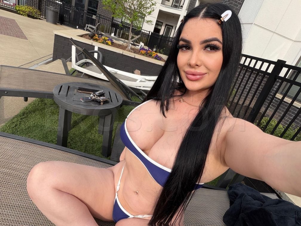 Valeria — photo 1