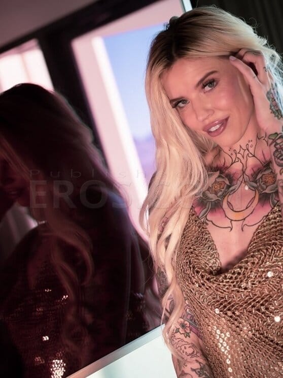 Adult Star Kitt Jones