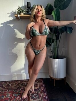 Adult Star Andie Anderson