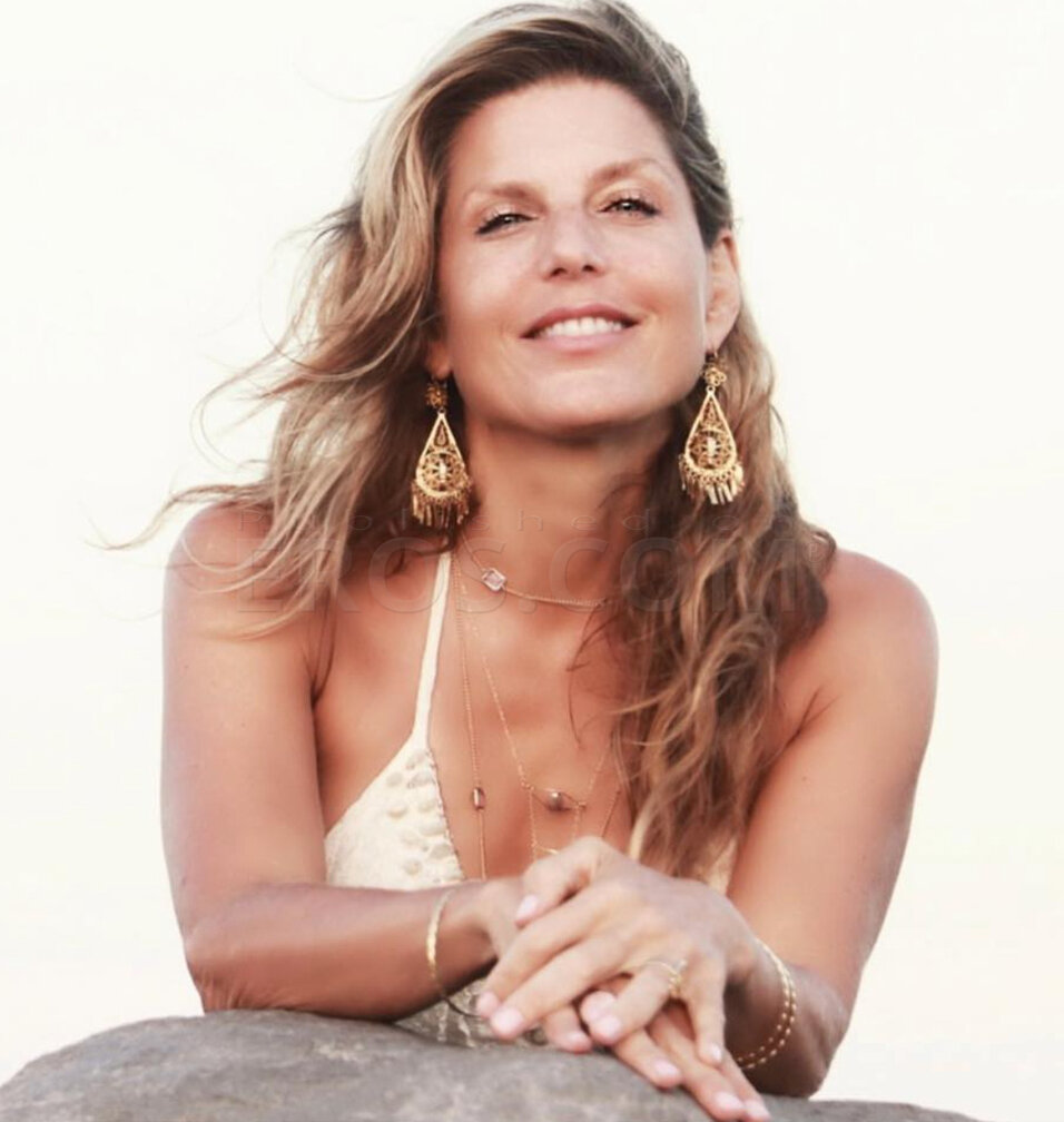 Escape into Pleasure with Lania