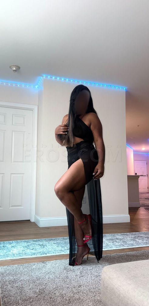 Masseuse Zaya Waltham — photo 14