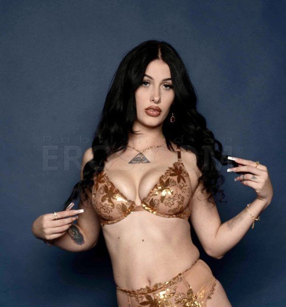 Lana sins