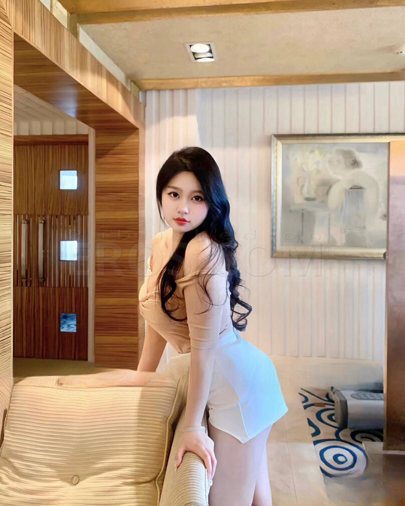 Sweet Taiwan Girl Yomi