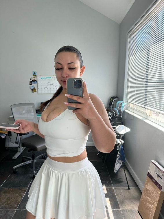 Colombian Goddess Natalia