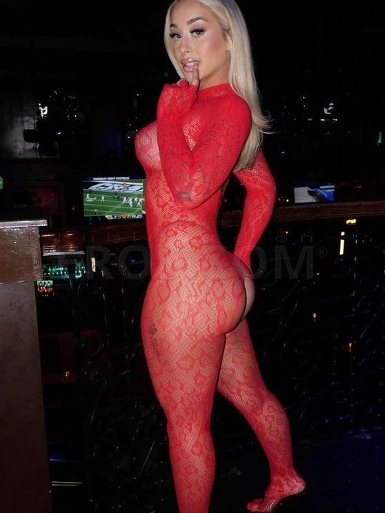 Khloe