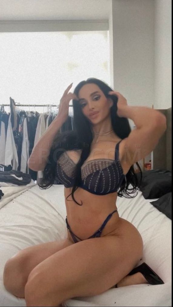 VIP Amy Anderssen