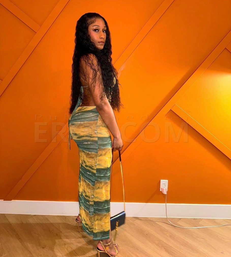 Rose Nickole — photo 1