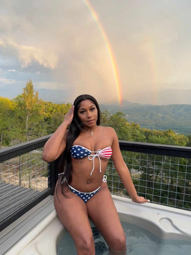 Rose Nickole — photo 6