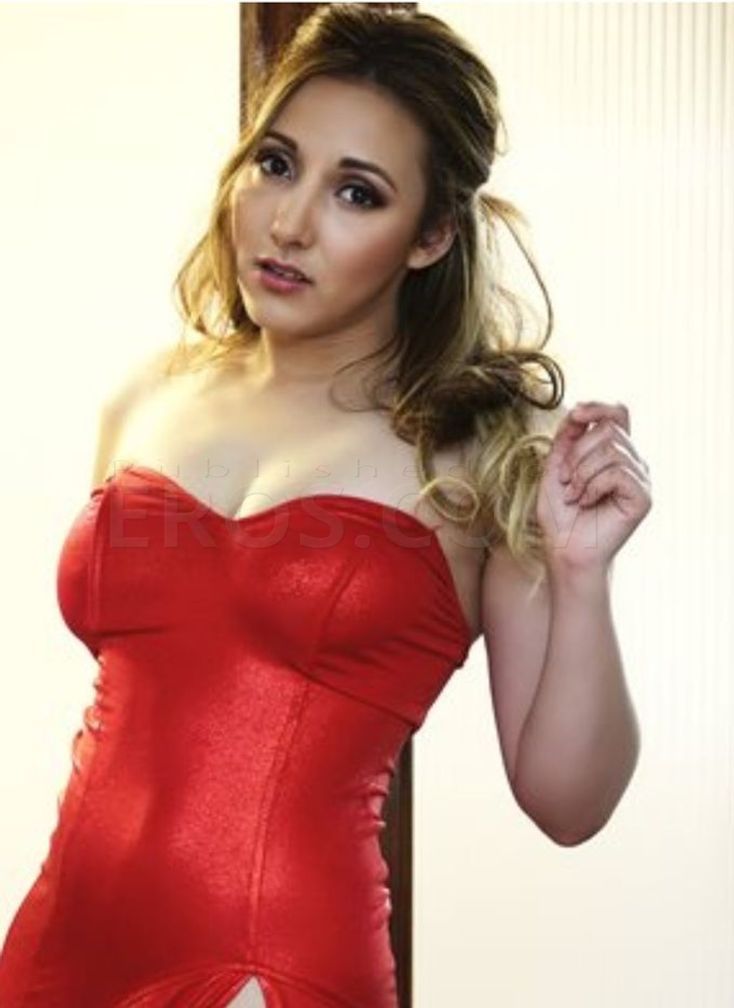 Model Estella — photo 8