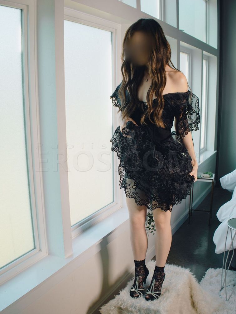 Molly Maeson — photo 8