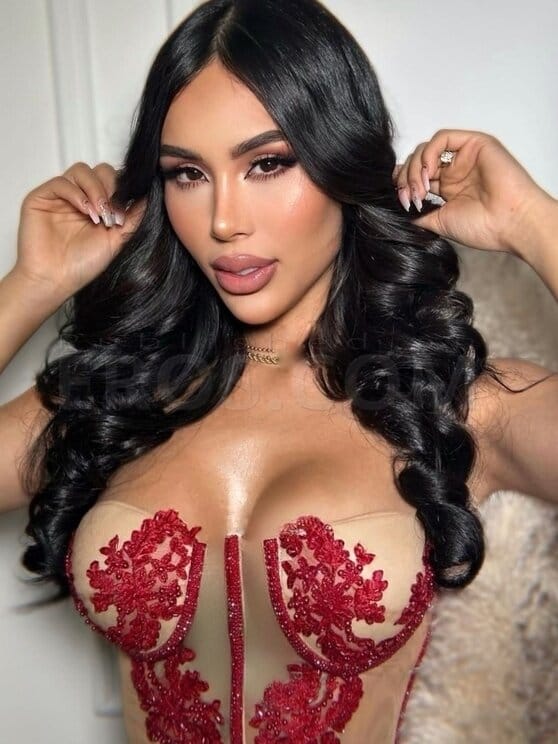 Laura Queen