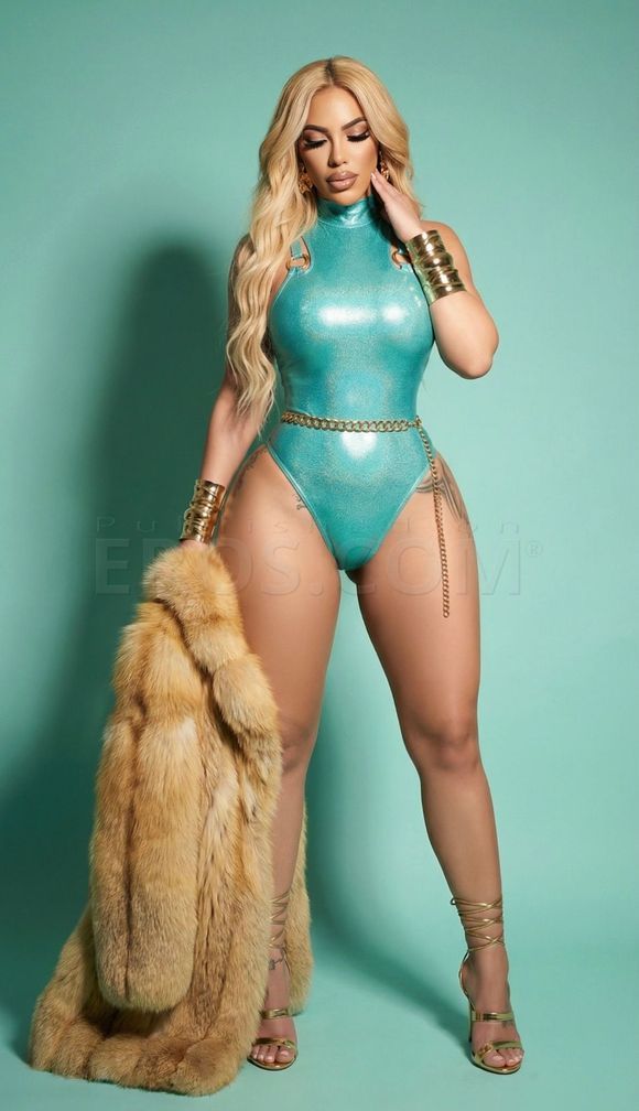 Sabrina — photo 6