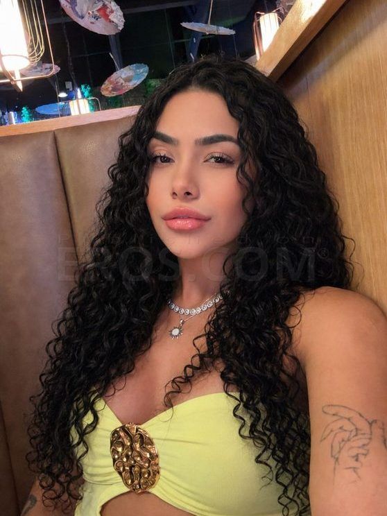 Mia