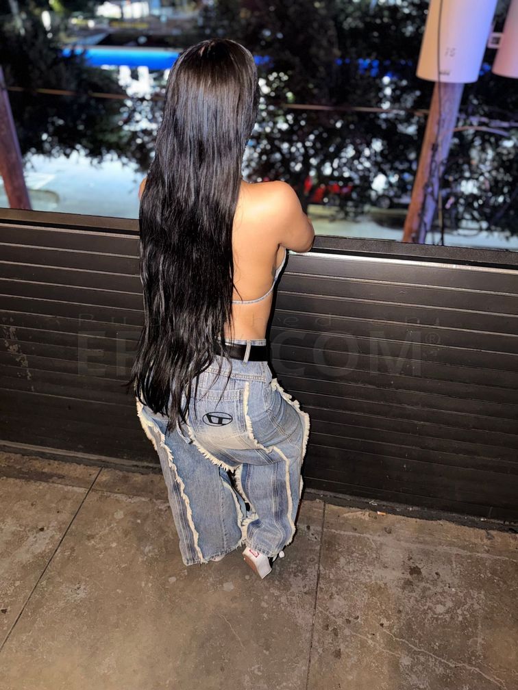Melanie — photo 5