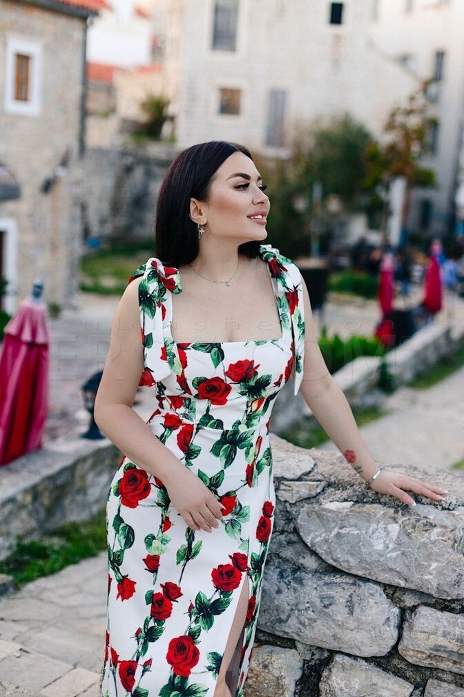 Helena in Tysons Corner