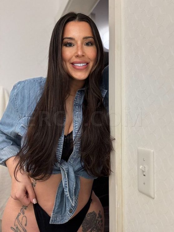 VIP Krysten