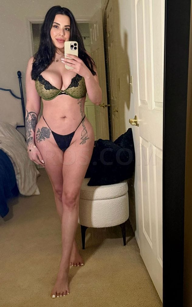 VIP Krysten