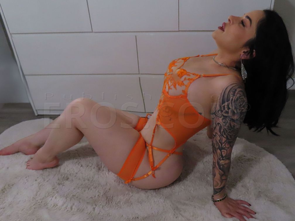 Monica — photo 7