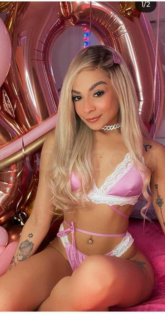 Camila latina Orlando