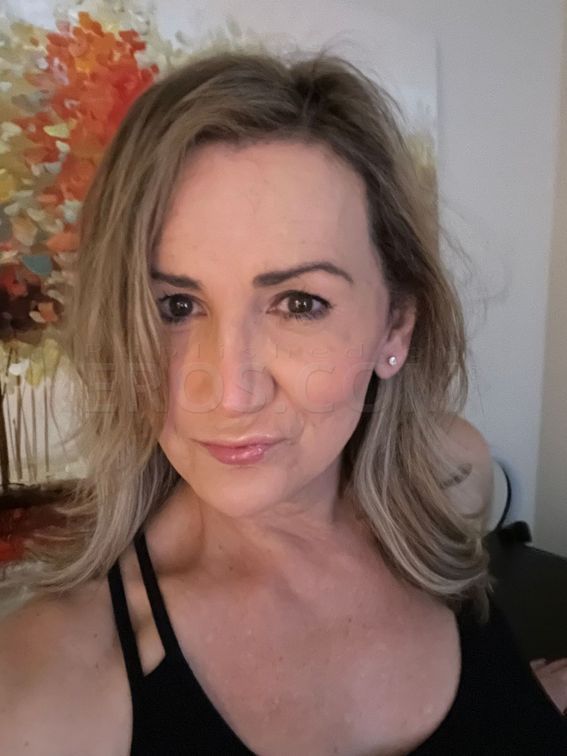 TS Kat Collins — photo 2