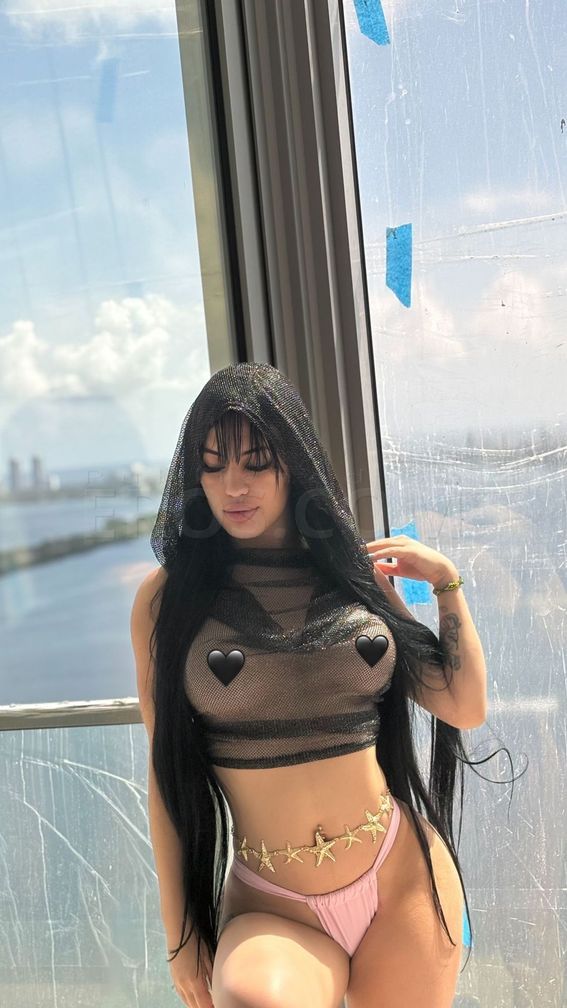 Lia — photo 1