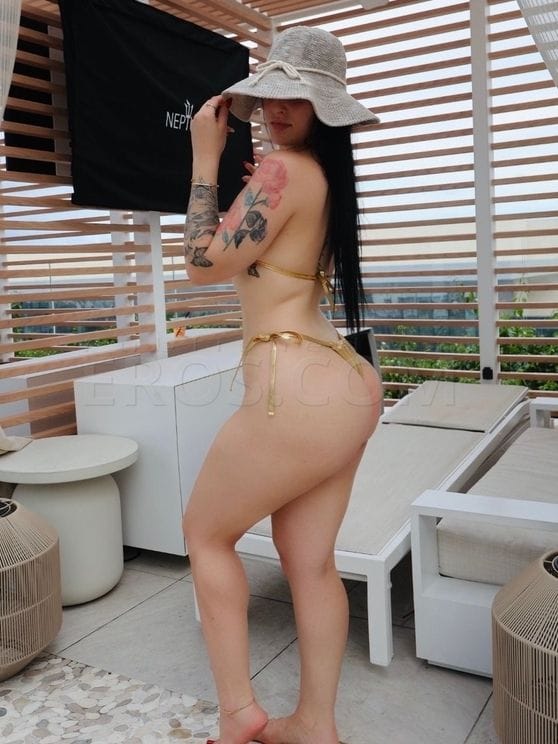 Mia