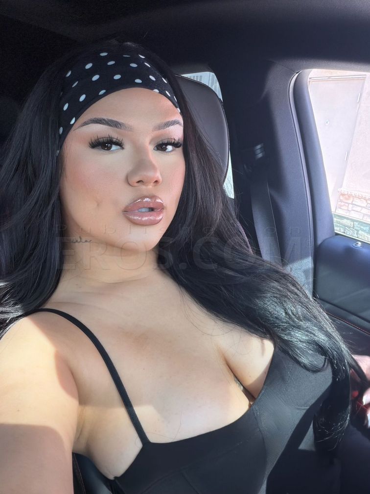 Demi Vega — photo 4