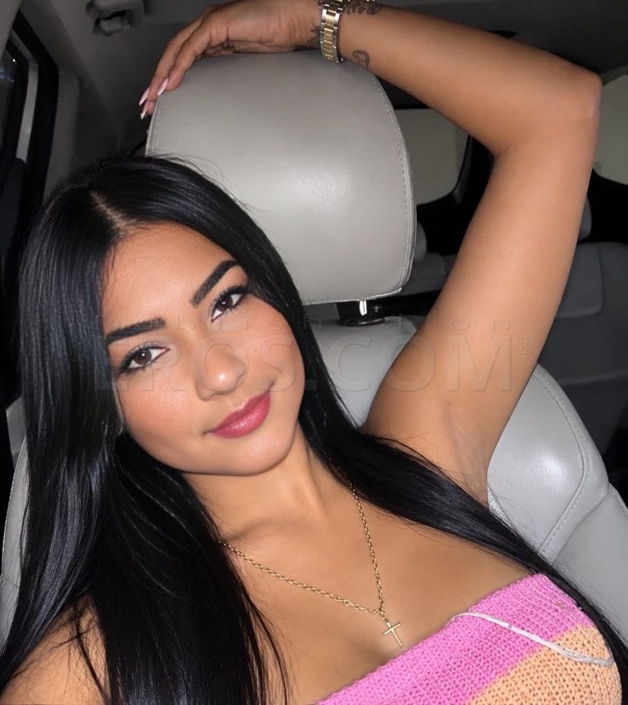 MARIANA IN NOVI — photo 3