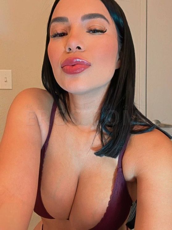 Danessa in Novi