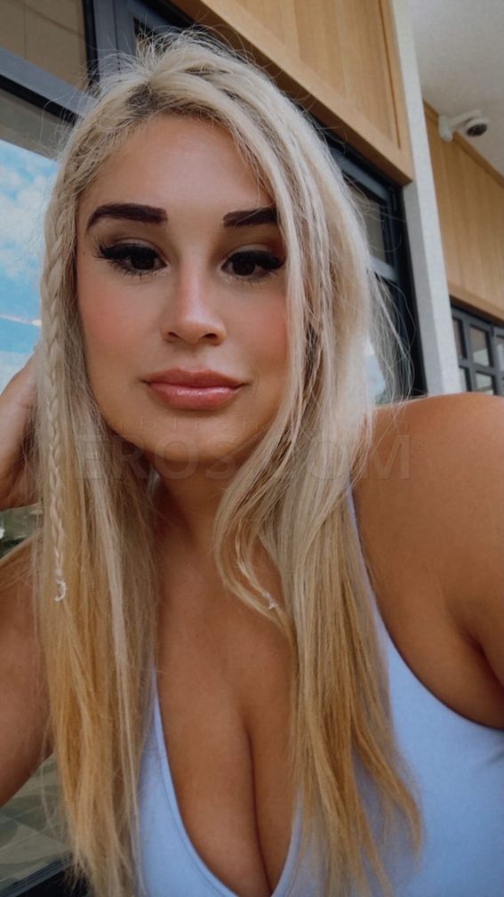 Emma Grant — photo 4