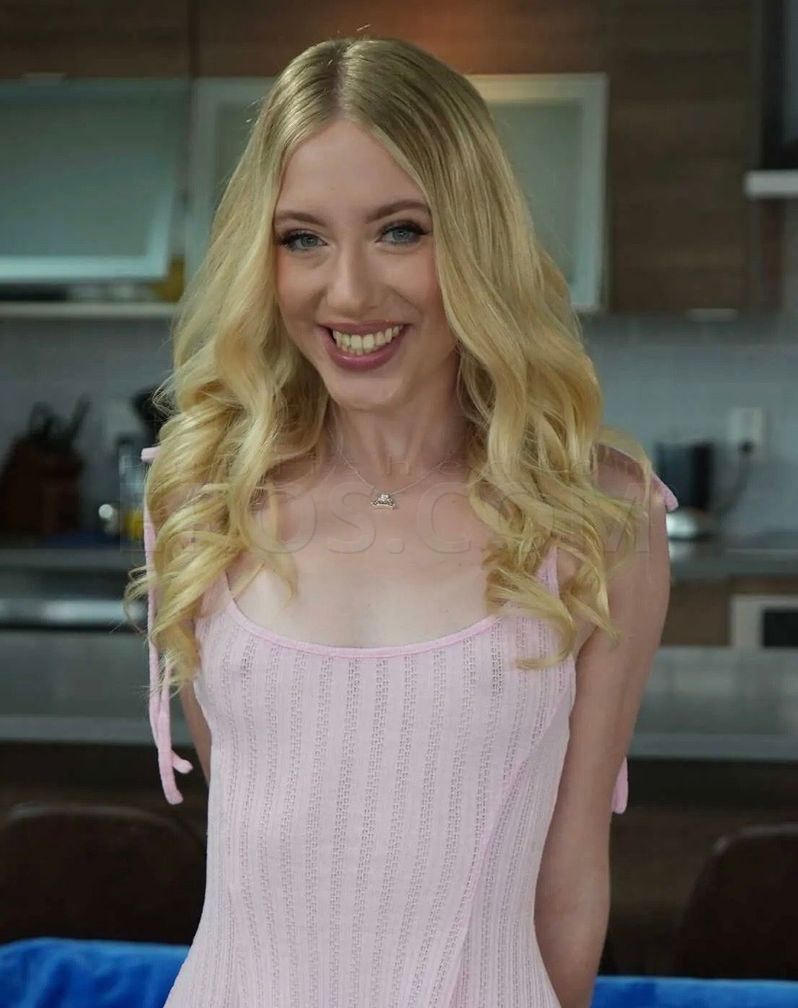 Adult Star Kallie Taylor — photo 4