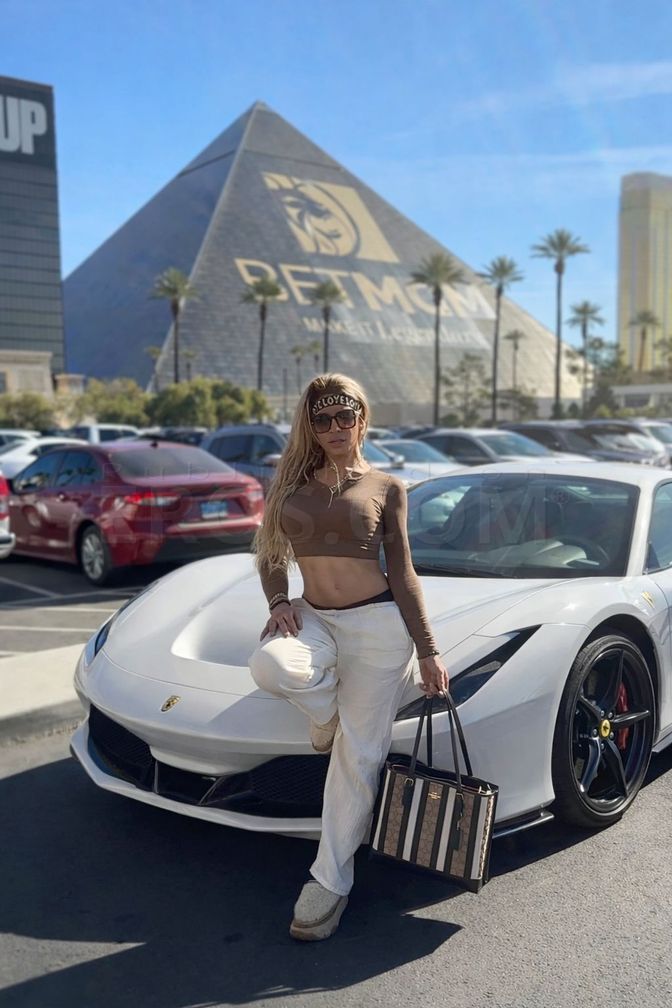Erika Giavanna