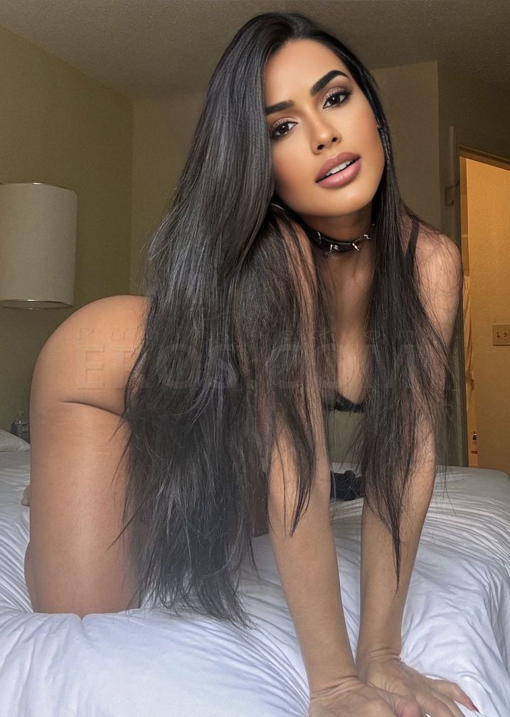 Rafaela Oliveira — photo 8