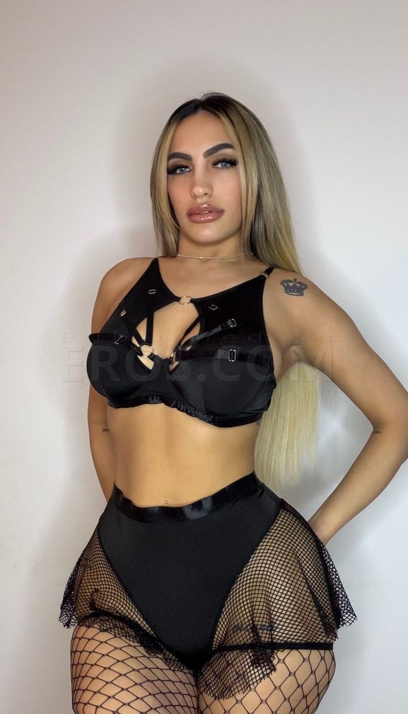 Kylie — photo 4