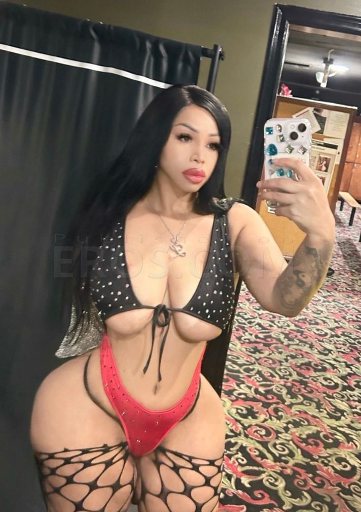Evelynn G — photo 7