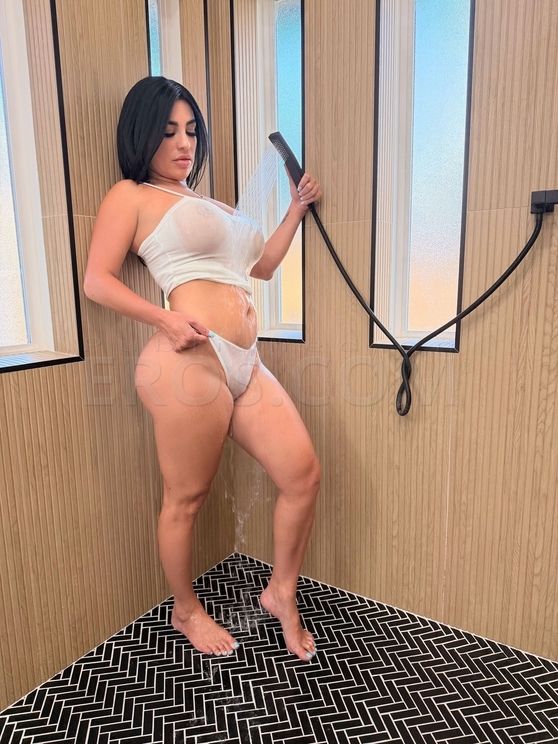 Khloe