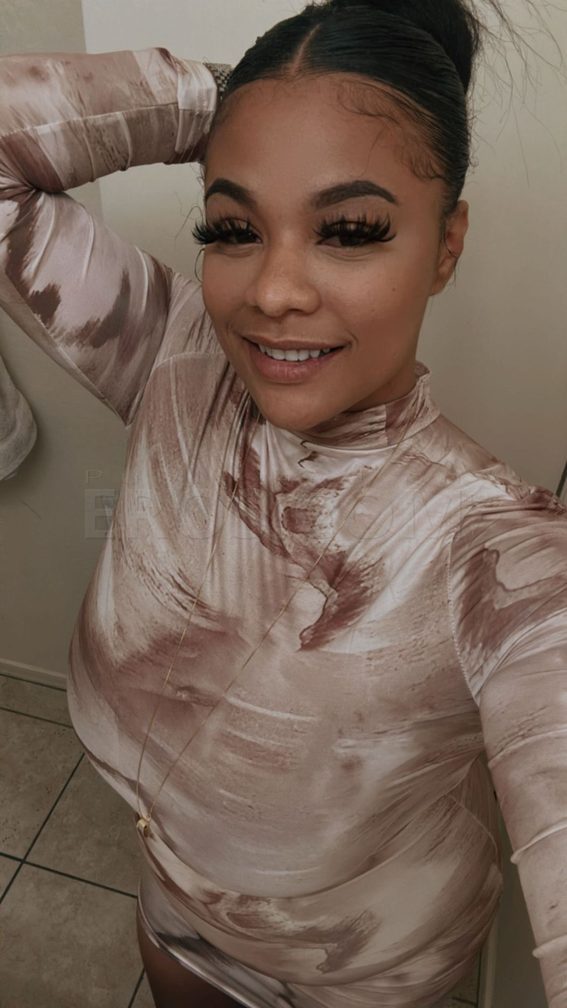 Jade — photo 3