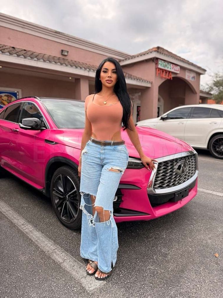 Barbiee in Naples only 2 days