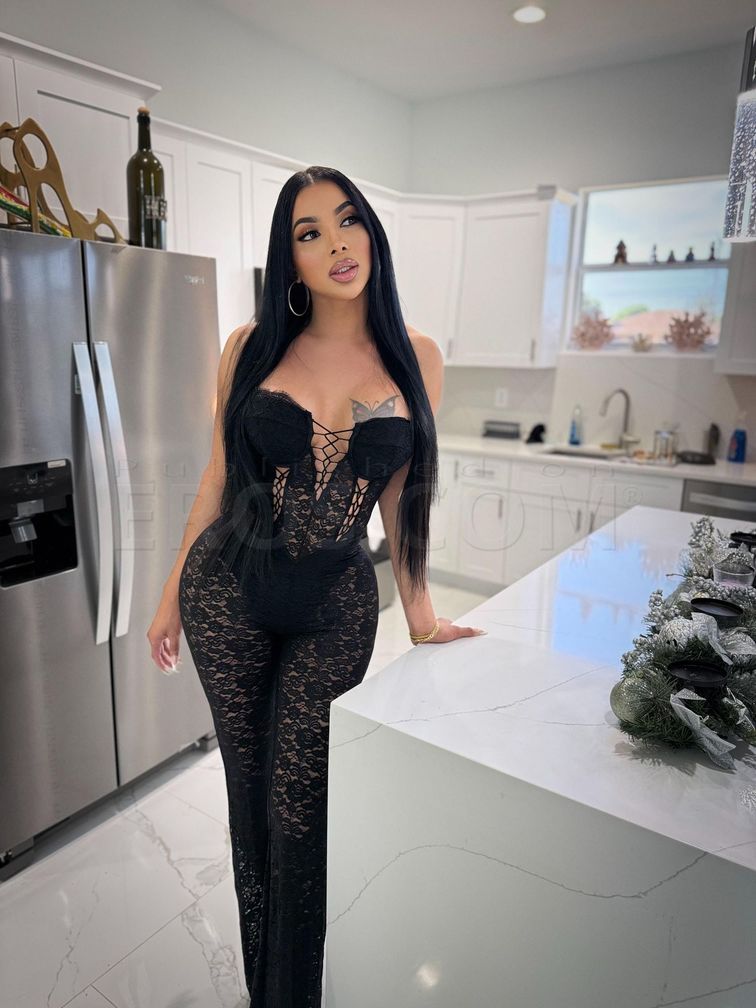 Barbiee in Naples only 2 days