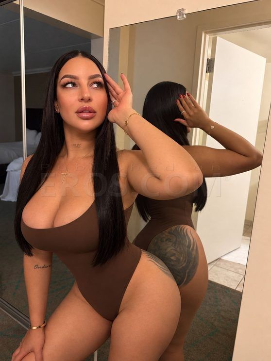 Mia