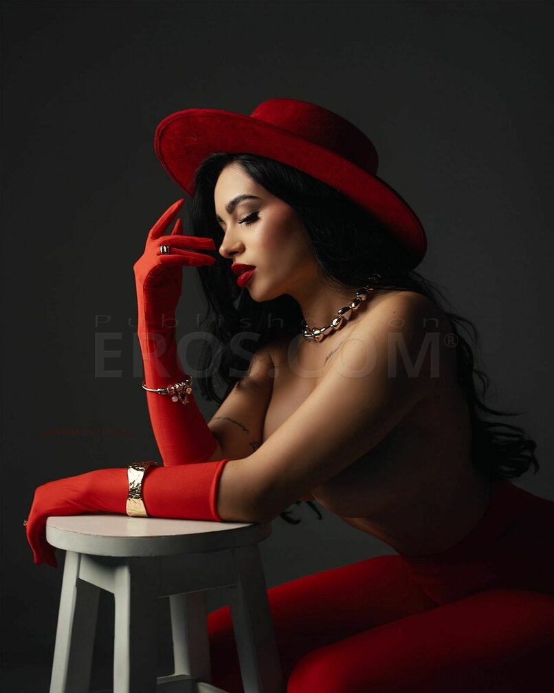 BELLA — photo 4