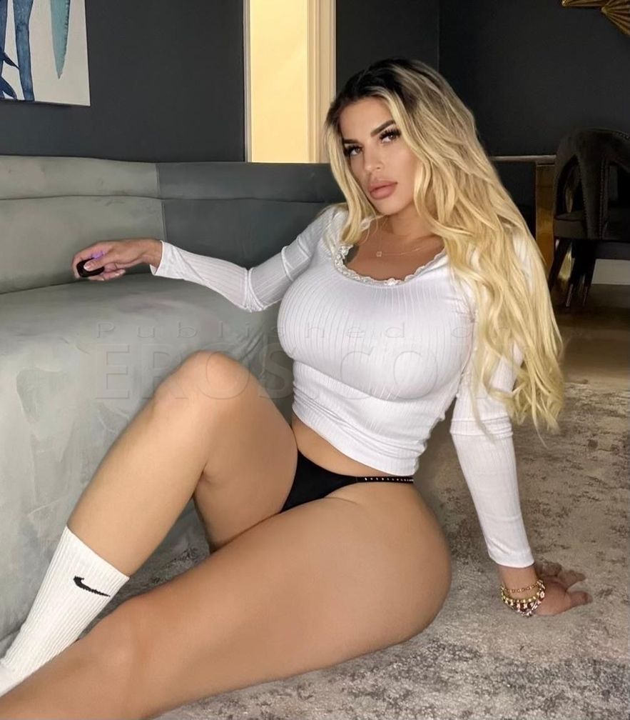 Emma — photo 6