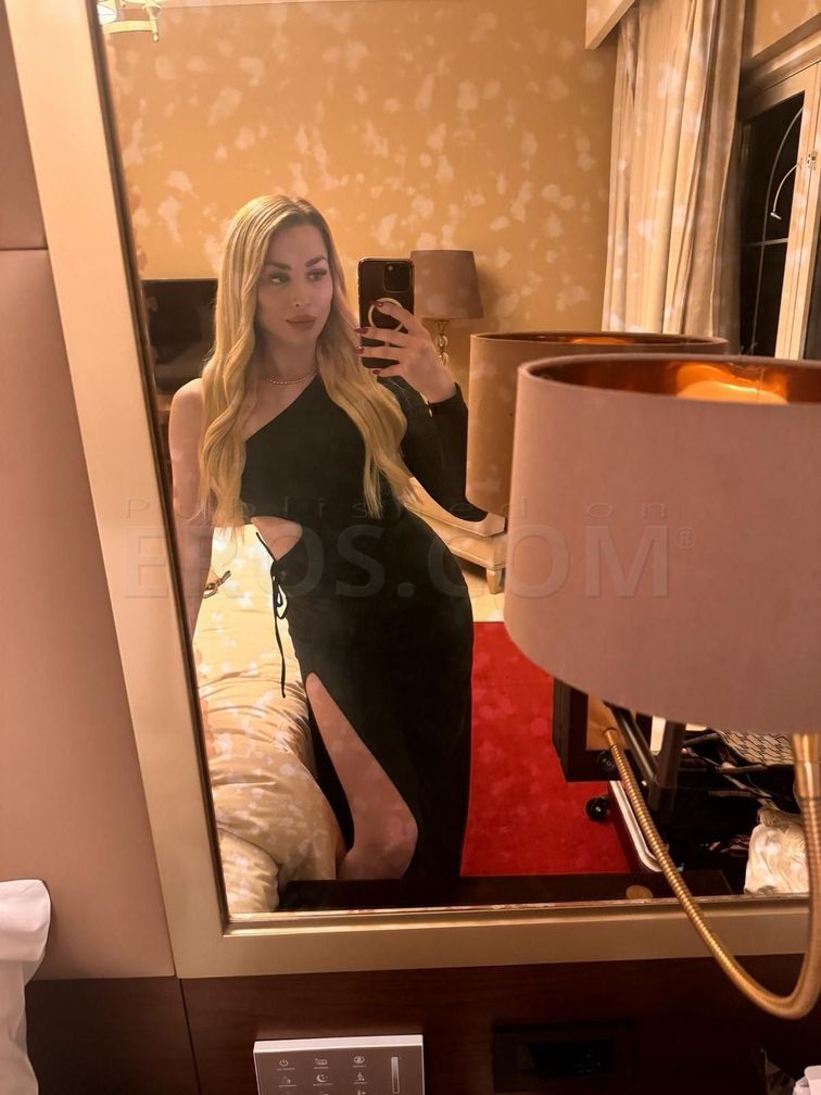 JULIETTE FORD — photo 2