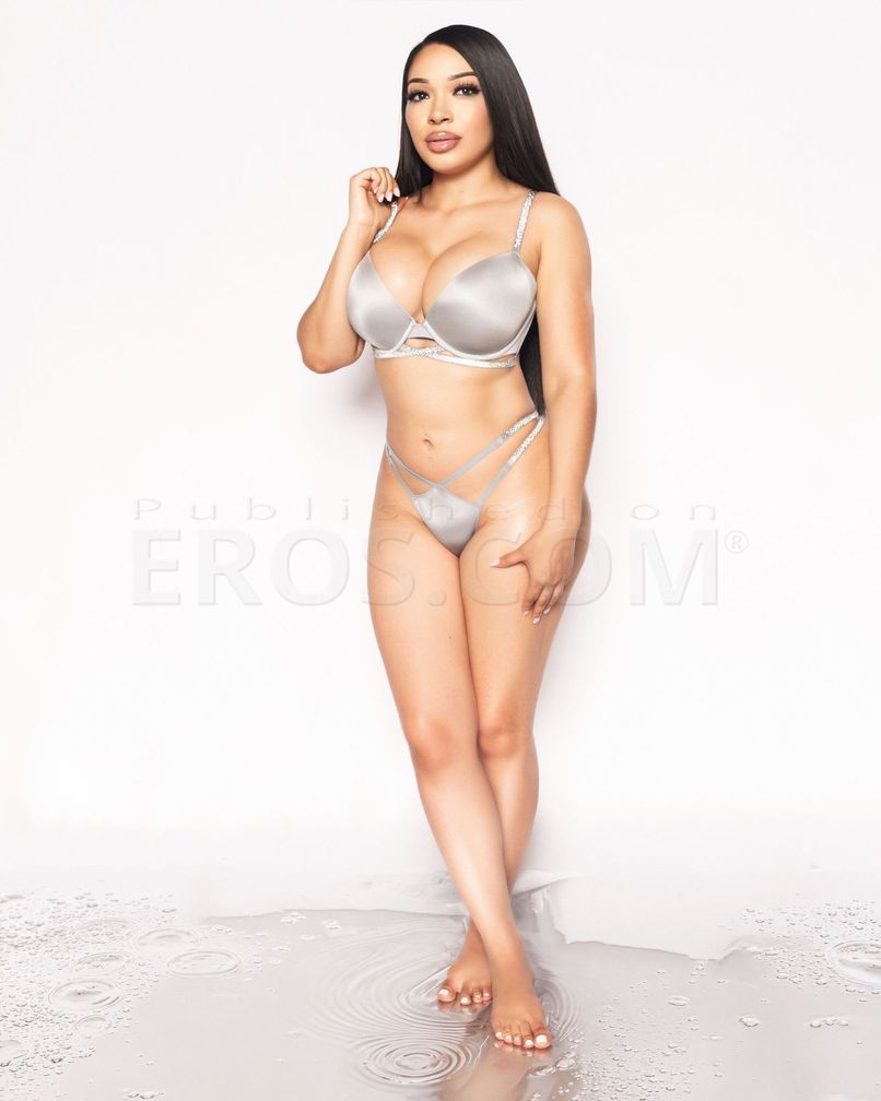 VIP Mya Grey