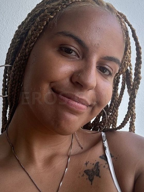 Adult Film Star Alix Avery in Town