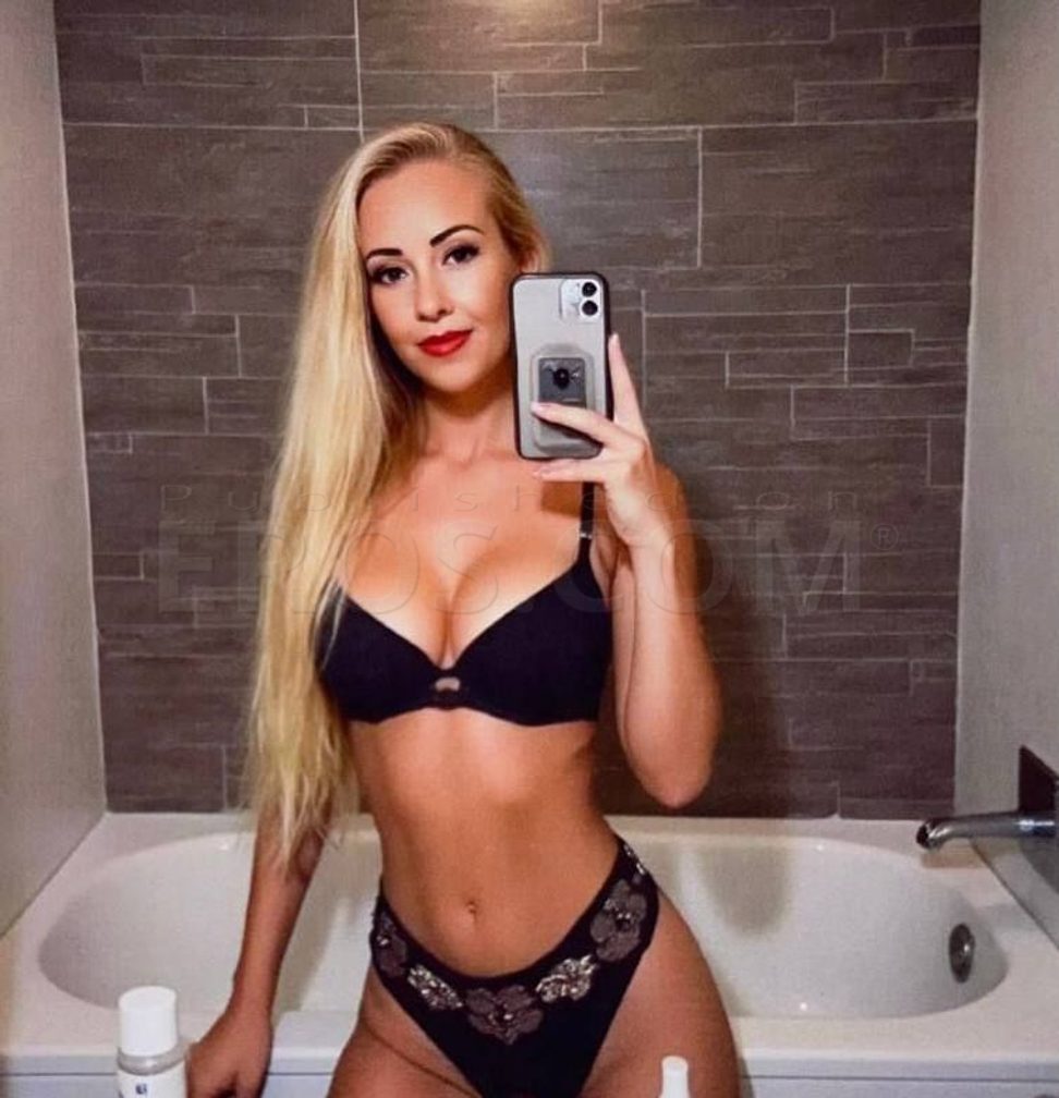 Anita — photo 6