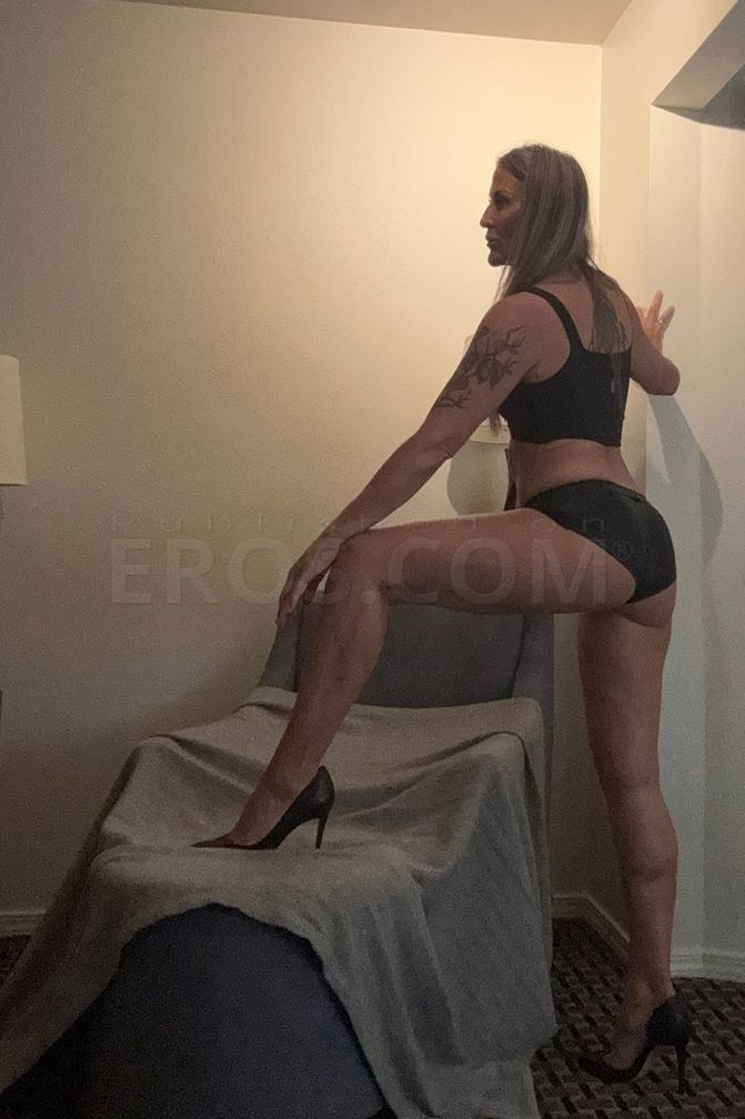 Lana Knight — photo 4