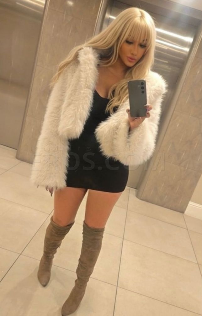 April does it soo well