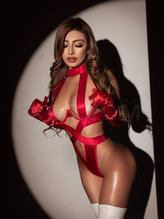 Victoria amara