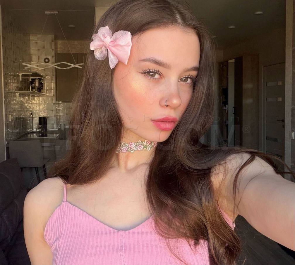 Olga in Lombard — photo 3